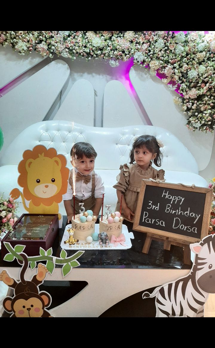 تخته-سیاه-فانتزی درسا‌ پارسا دلخون اصل