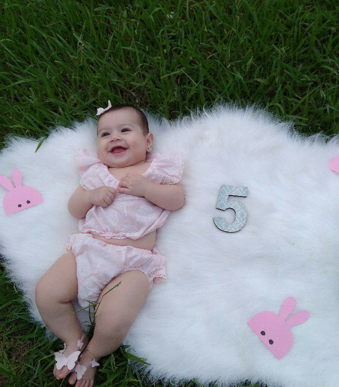 عکس نوزاد دختر پناه شاخص