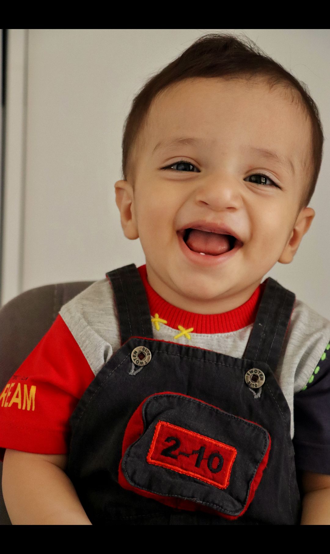 دندان-درآوردن کیان قدیانی