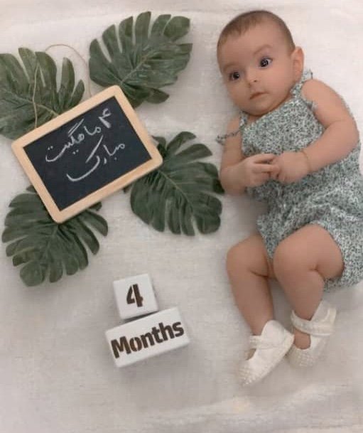 غلتیدن نوزاد رستاسادات فتحی