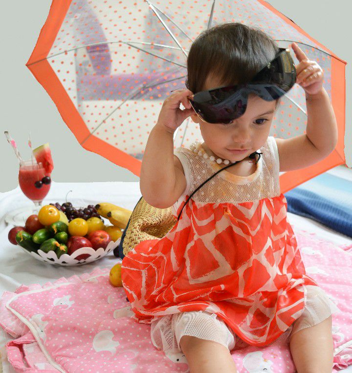 تم عکس تابستانی کودک آرمیتا رشیدی