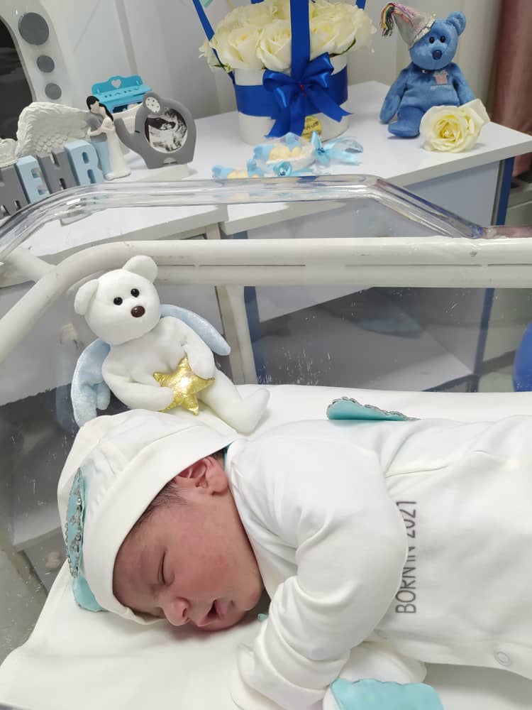 متولد شدن نوزاد رادمهر فیوژ