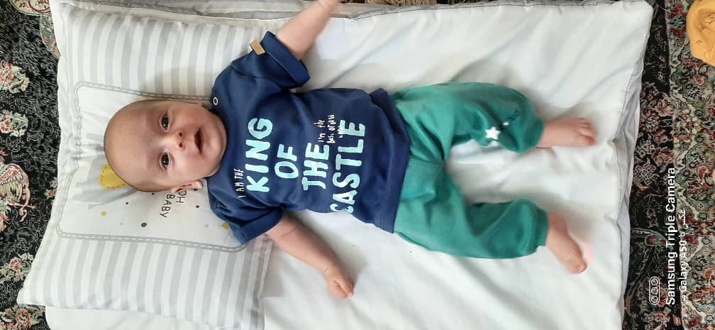 اولین خنده نوزاد امیرعلی خورچه فراهانی