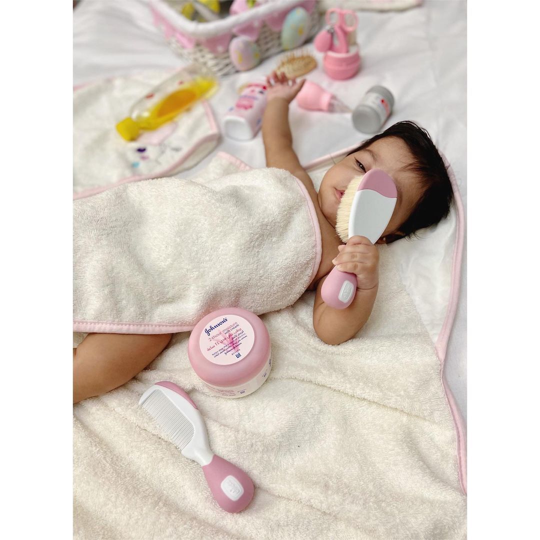 اصلاح موی نوزاد ایوا