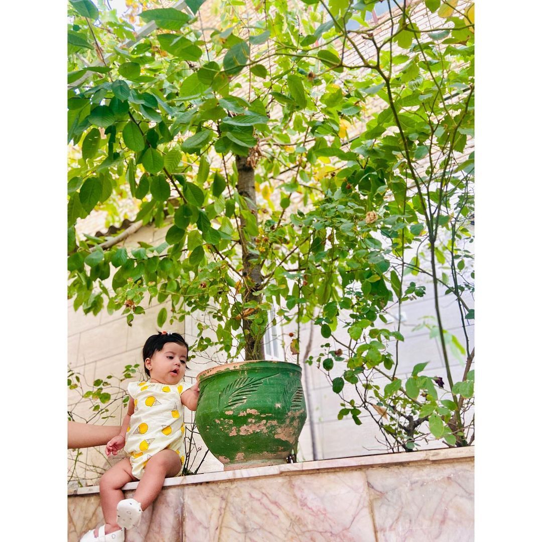 تم عکس پاییزی نوزاد ایوا