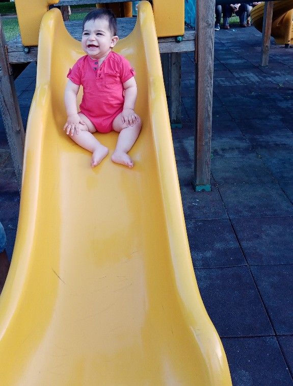 تم عکس تابستانی کودک ahura