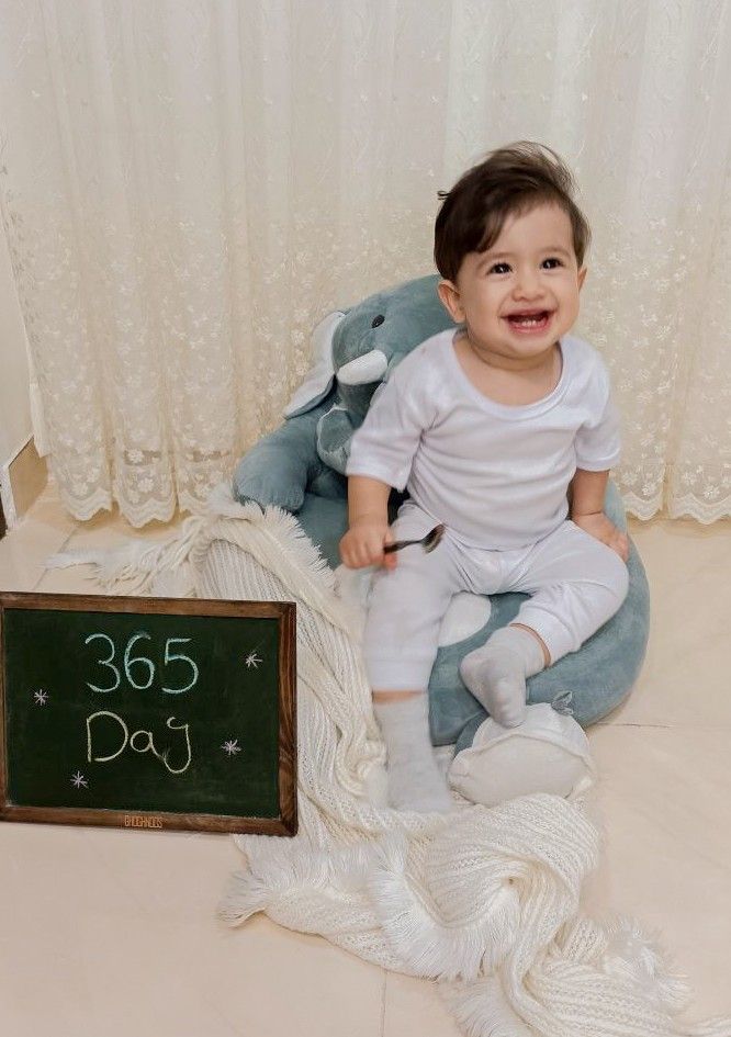 دوازده-ماهگیت-مبارک كميل