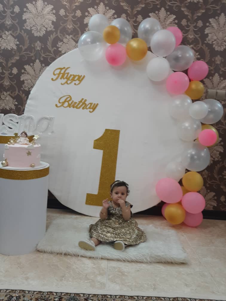 دوازده ماهگی نوزاد یسنا