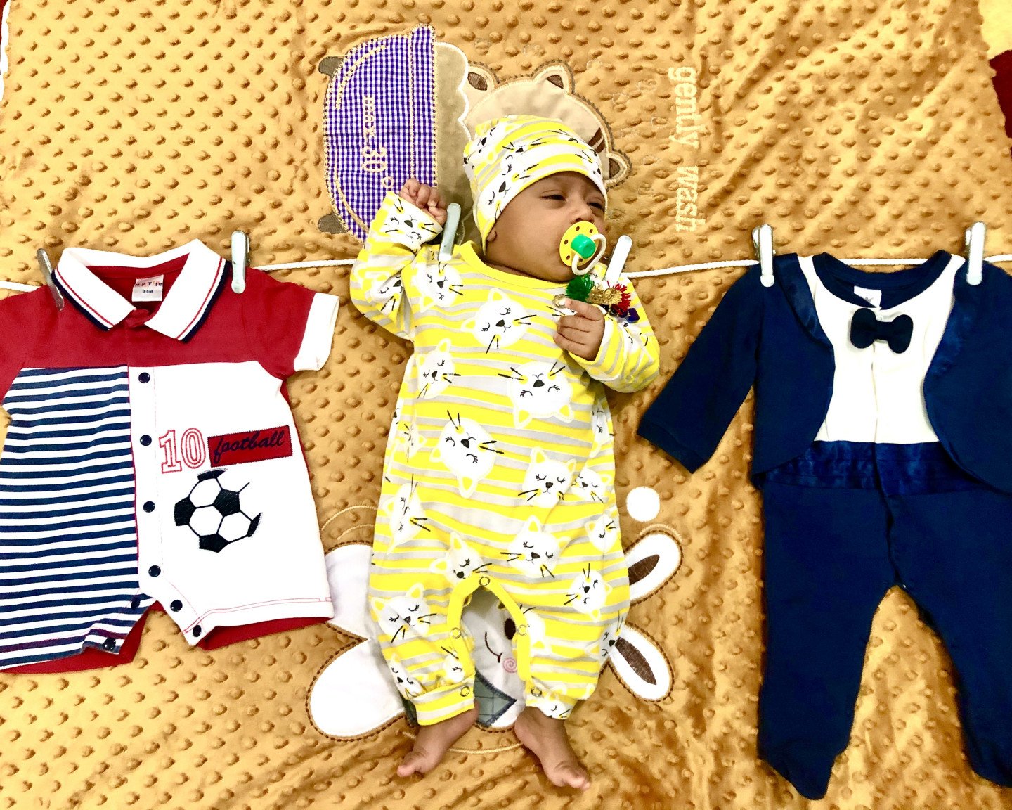 یک ماهگی نوزاد عرشيا كامياب