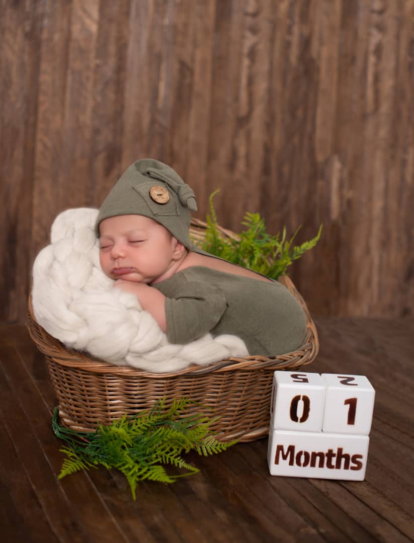 یک ماهگی نوزاد سید شاهان حسینی معصوم