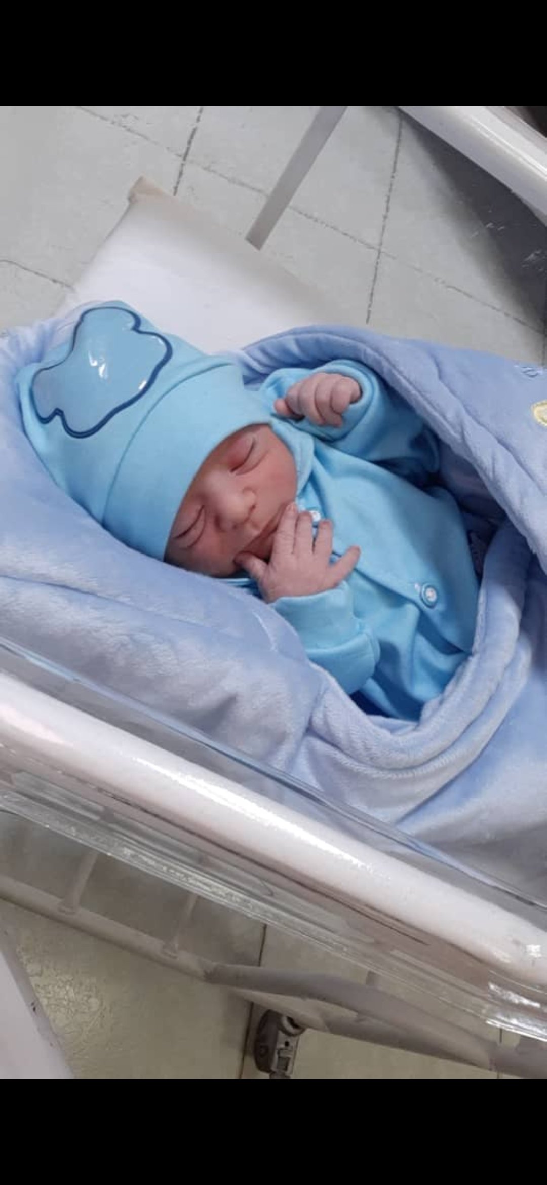 متولد شدن نوزاد سید شاهان حسینی معصوم