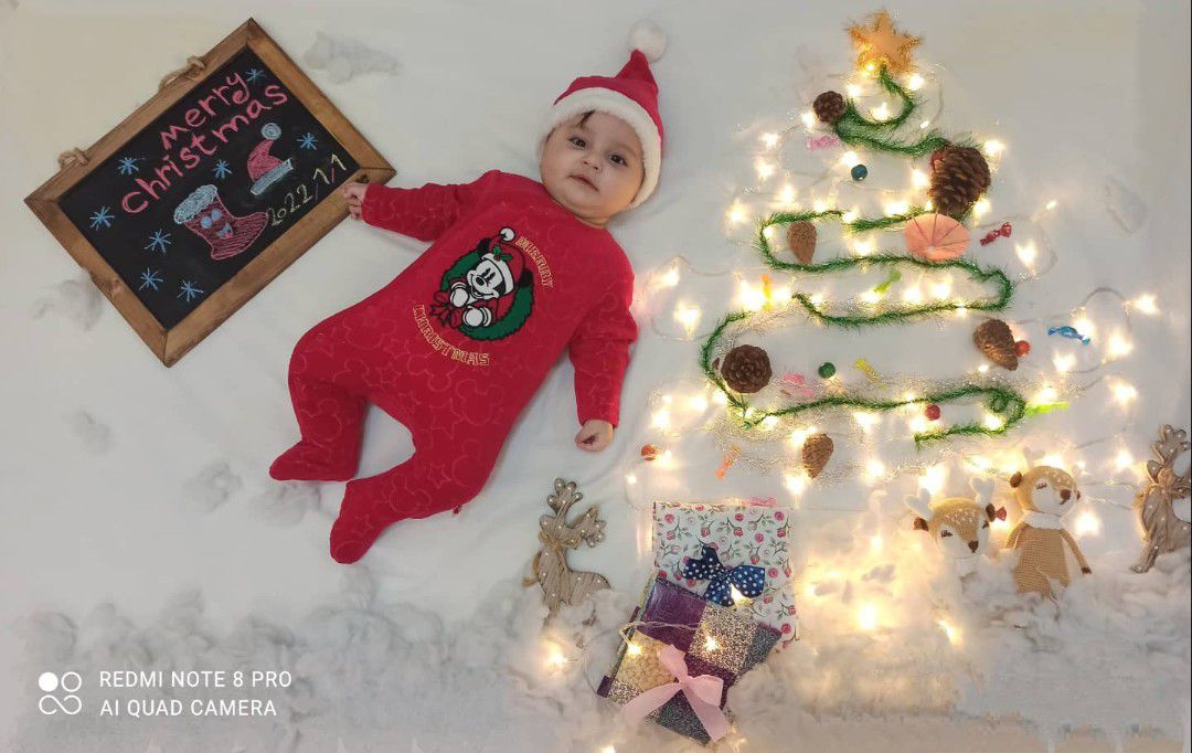 جشن کریسمس کودک نلا آجورلو