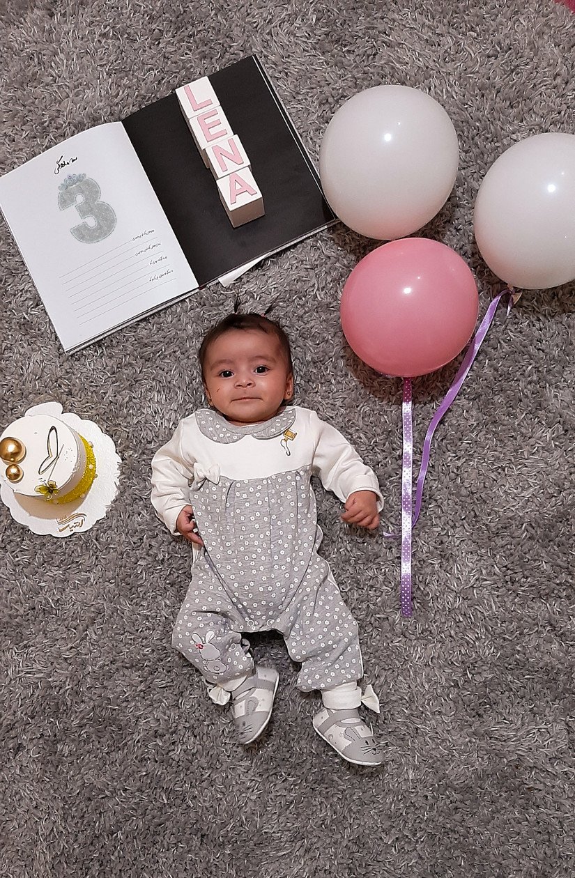 عکس نوزاد دختر لنا شارقی