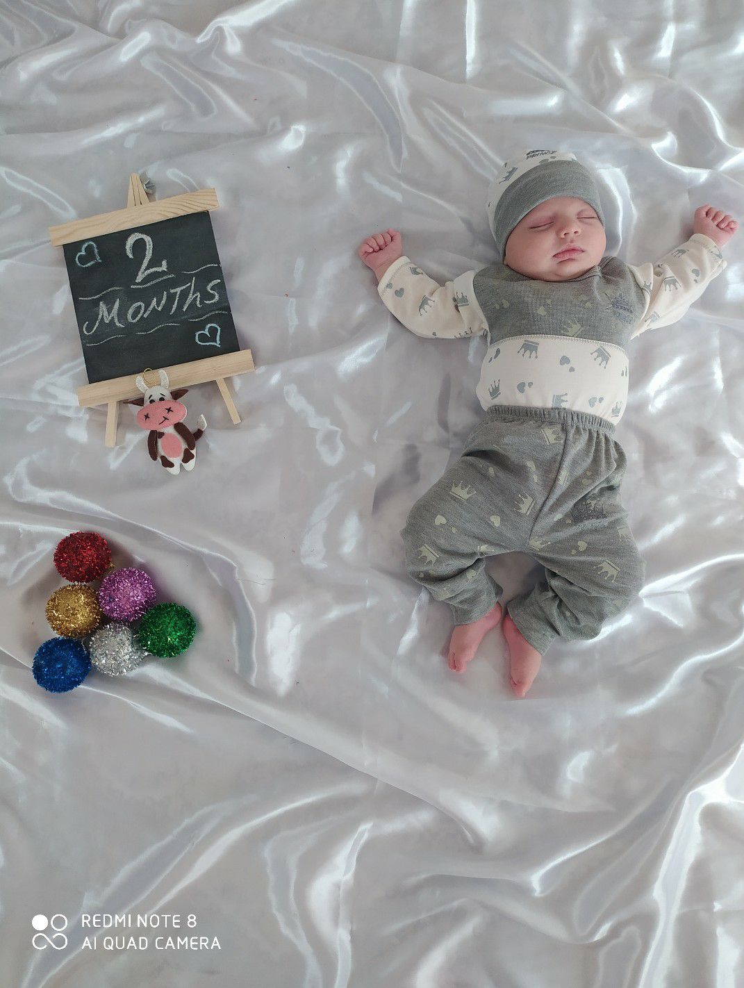 یک-ماهگیایده-عکس-ماهگرد سانیار