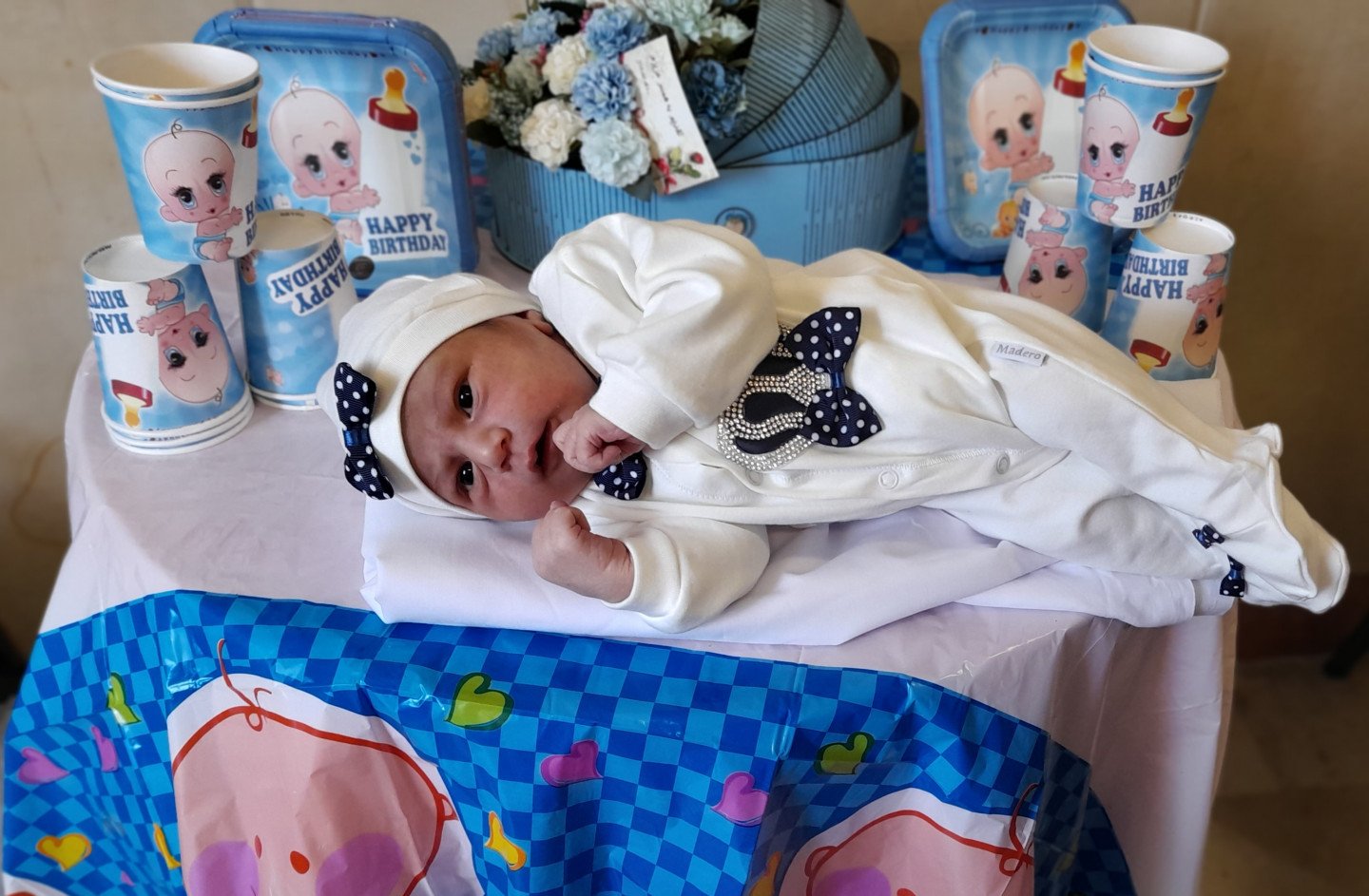 متولد شدن نوزاد رادمهر مدنی