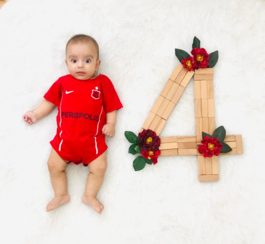 غلتیدن نوزاد آراز منيري