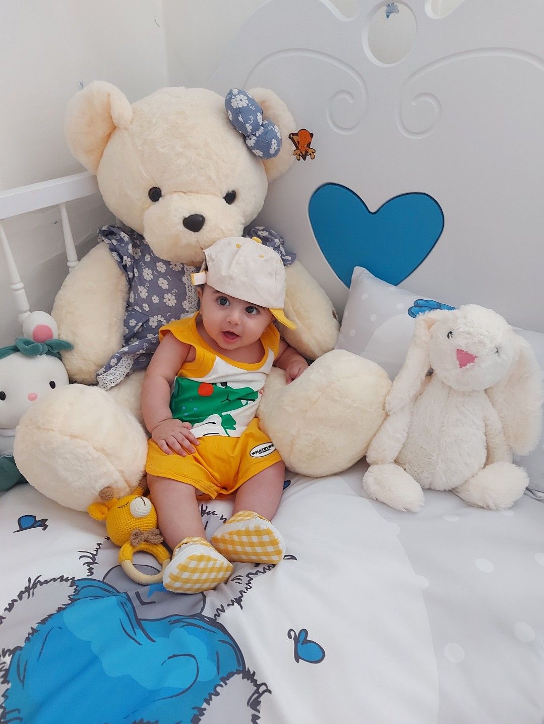 پنج ماهگی نوزاد shahan