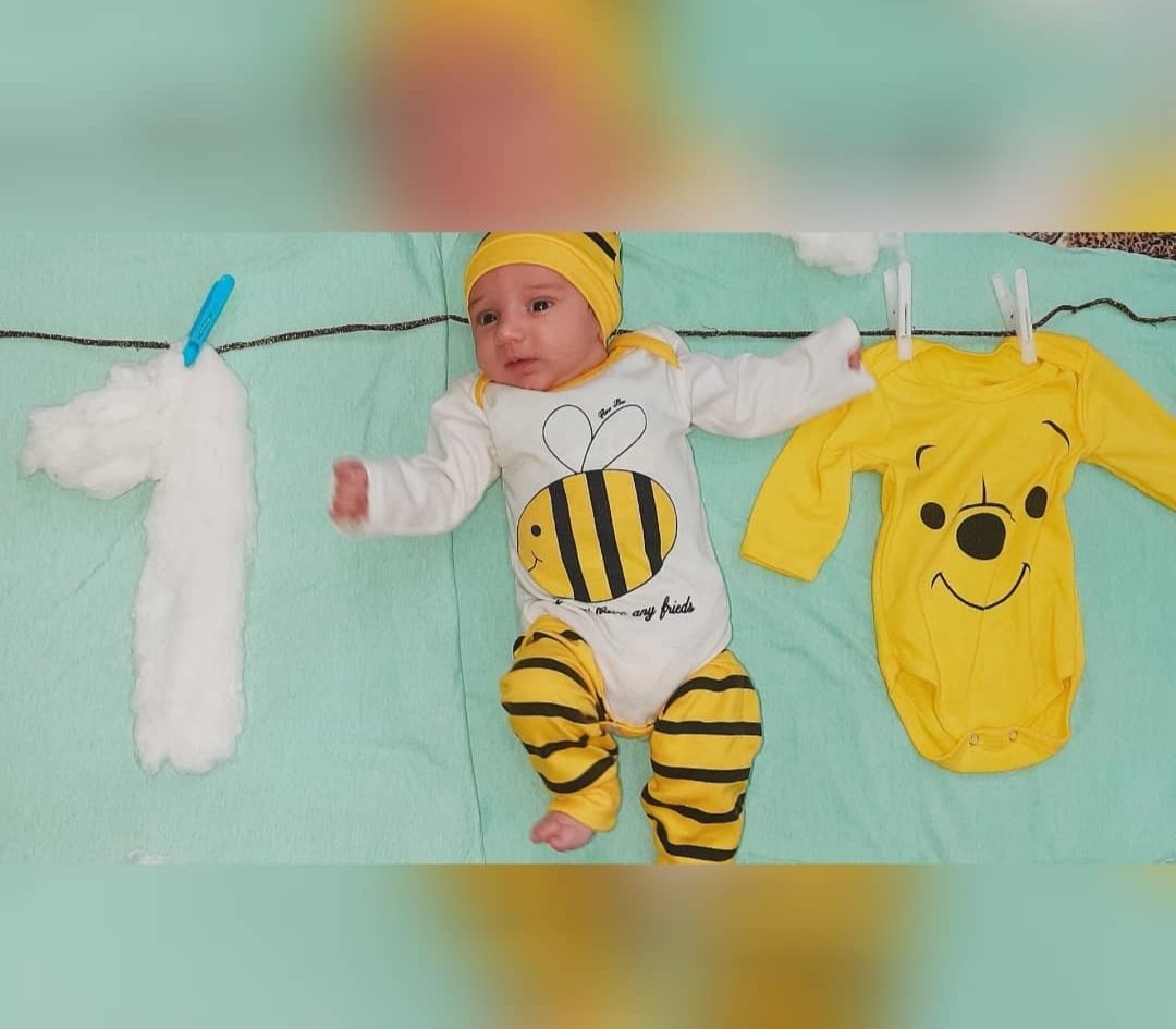 یک ماهگی نوزاد آرسام محمودی