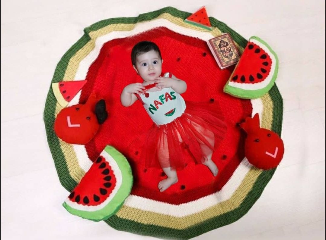 عکس نوزاد در سفر نفس حاجی نژاد