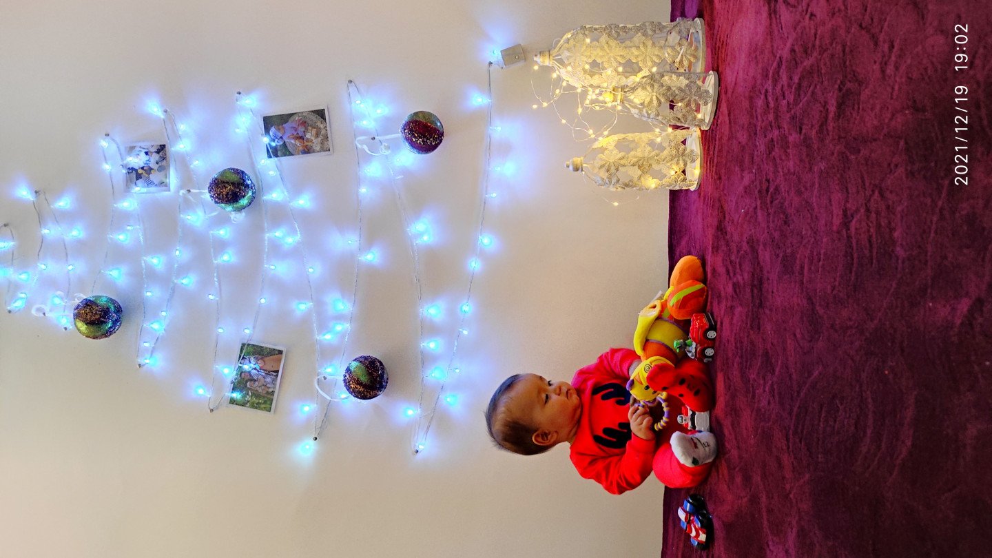 جشن کریسمس کودک پرهام پورایران