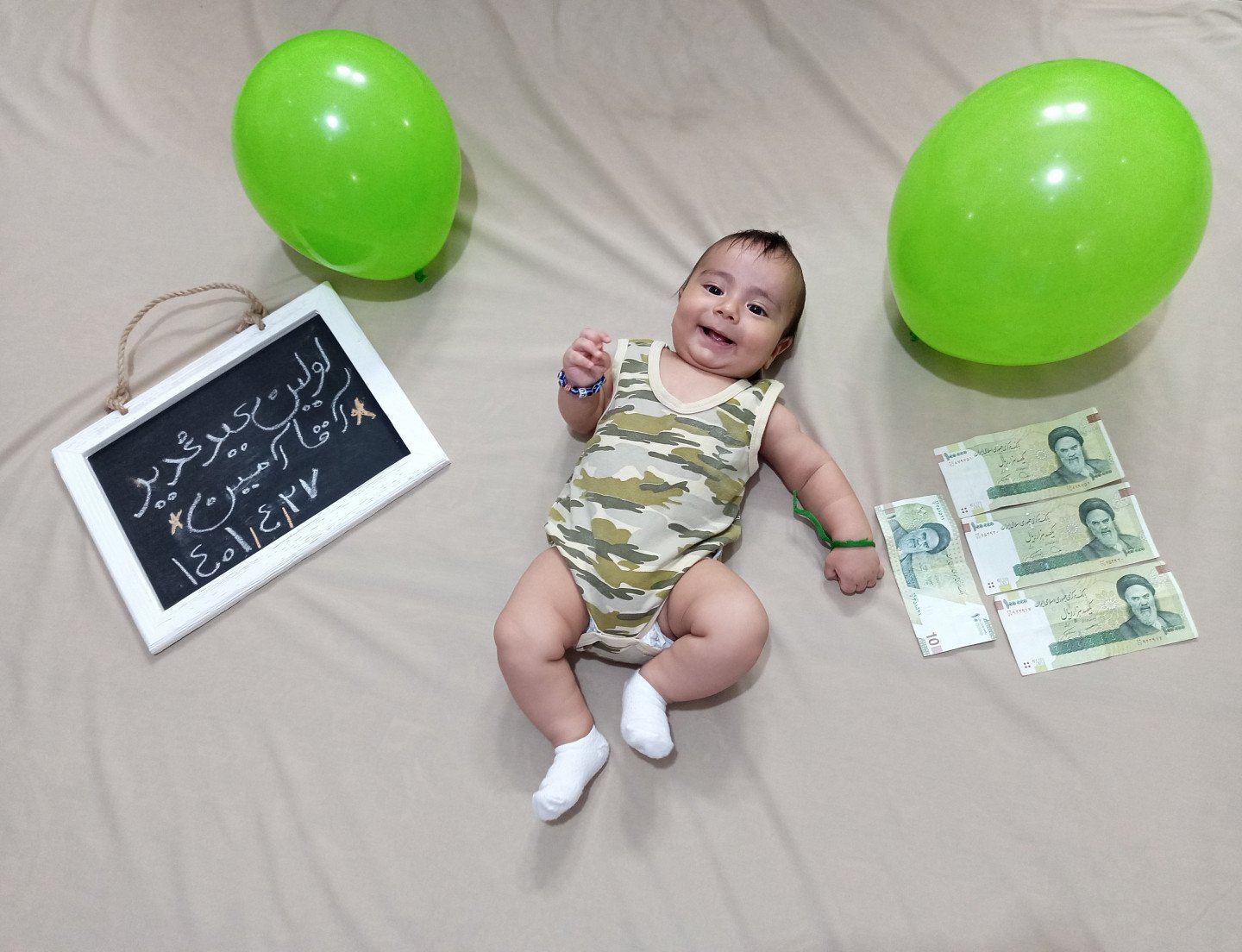 اولین خنده نوزاد آمین شاهی