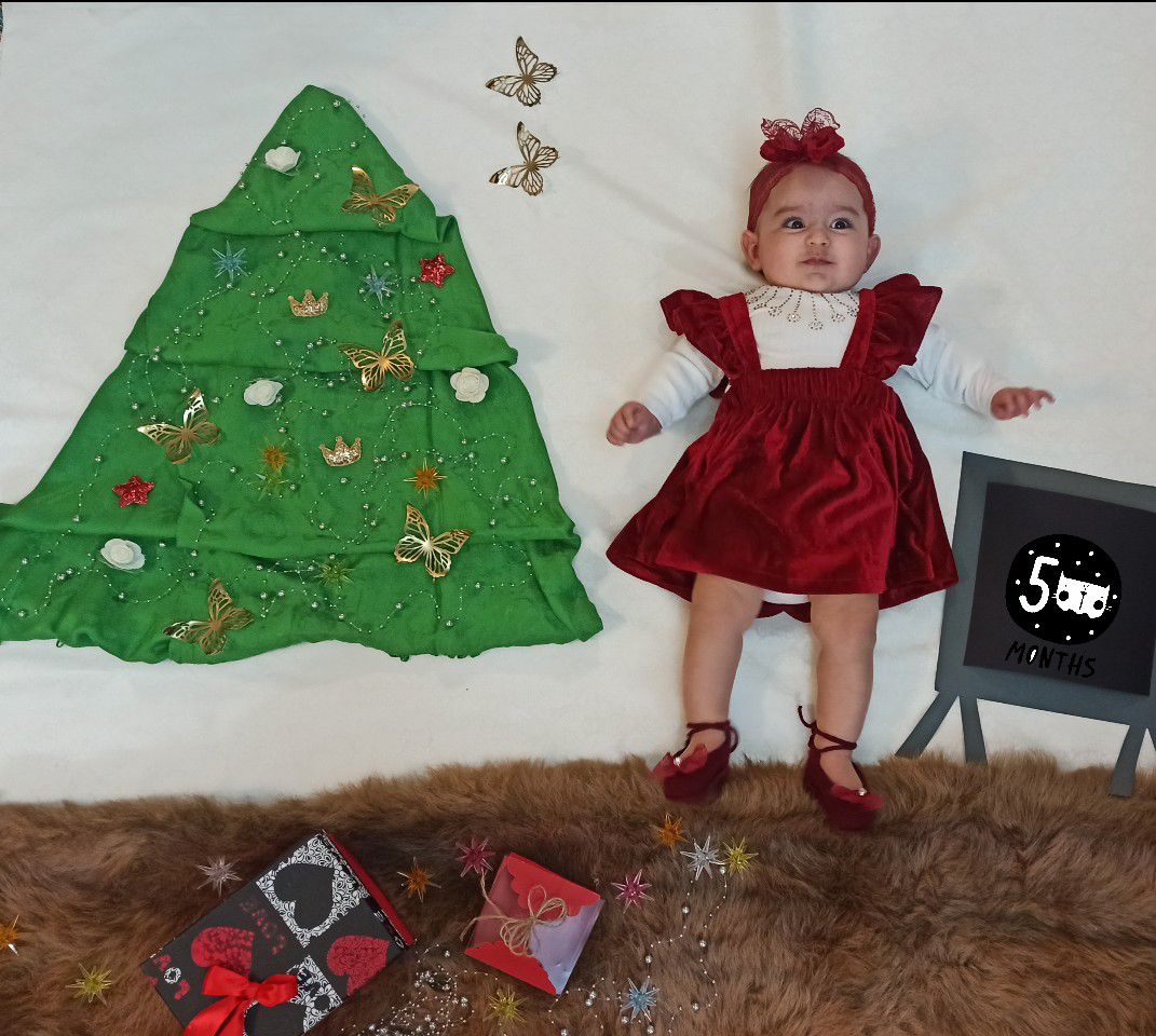 جشن کریسمس کودک حسنا صالحی