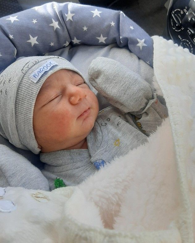 اسفند دیاکونادعلی پور