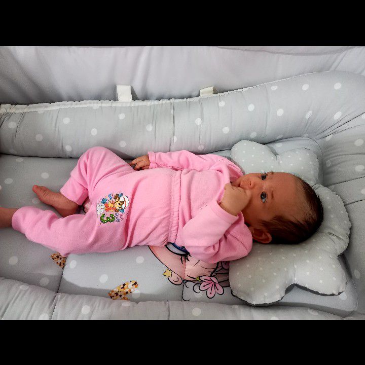 عشق آیسان مولابیگی