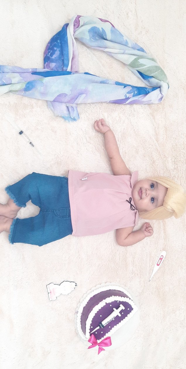 چهار ماهگی نوزاد جانا بستاک