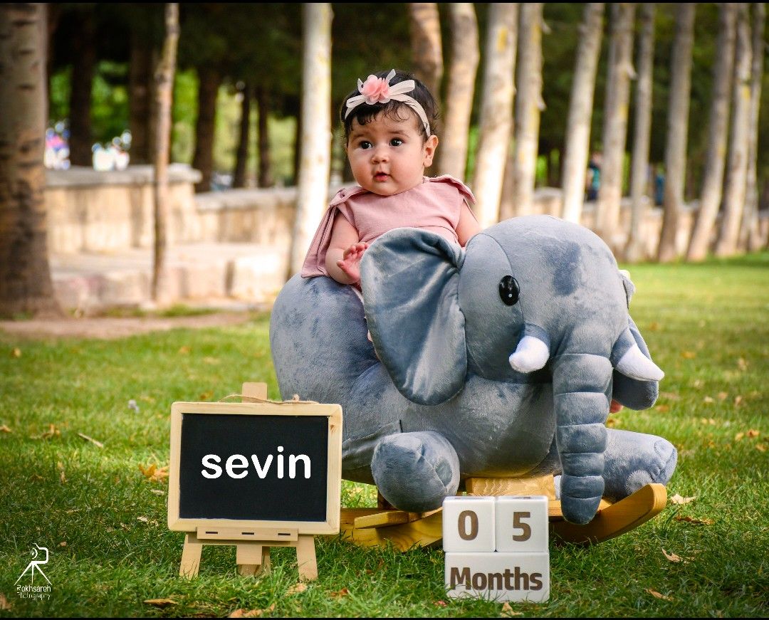 پنج-ماهگیت-مبارک سوین