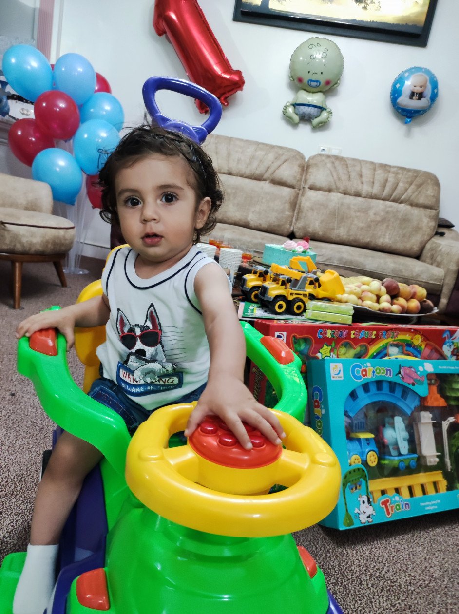 عکس نوزاد پسر پرهام جهانگرد