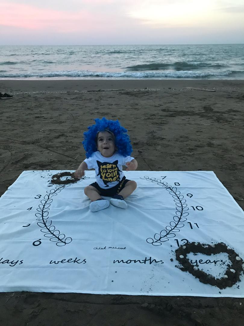 پارچه ماه شمار طرح شاخه زیتون حسین علی جانزاده