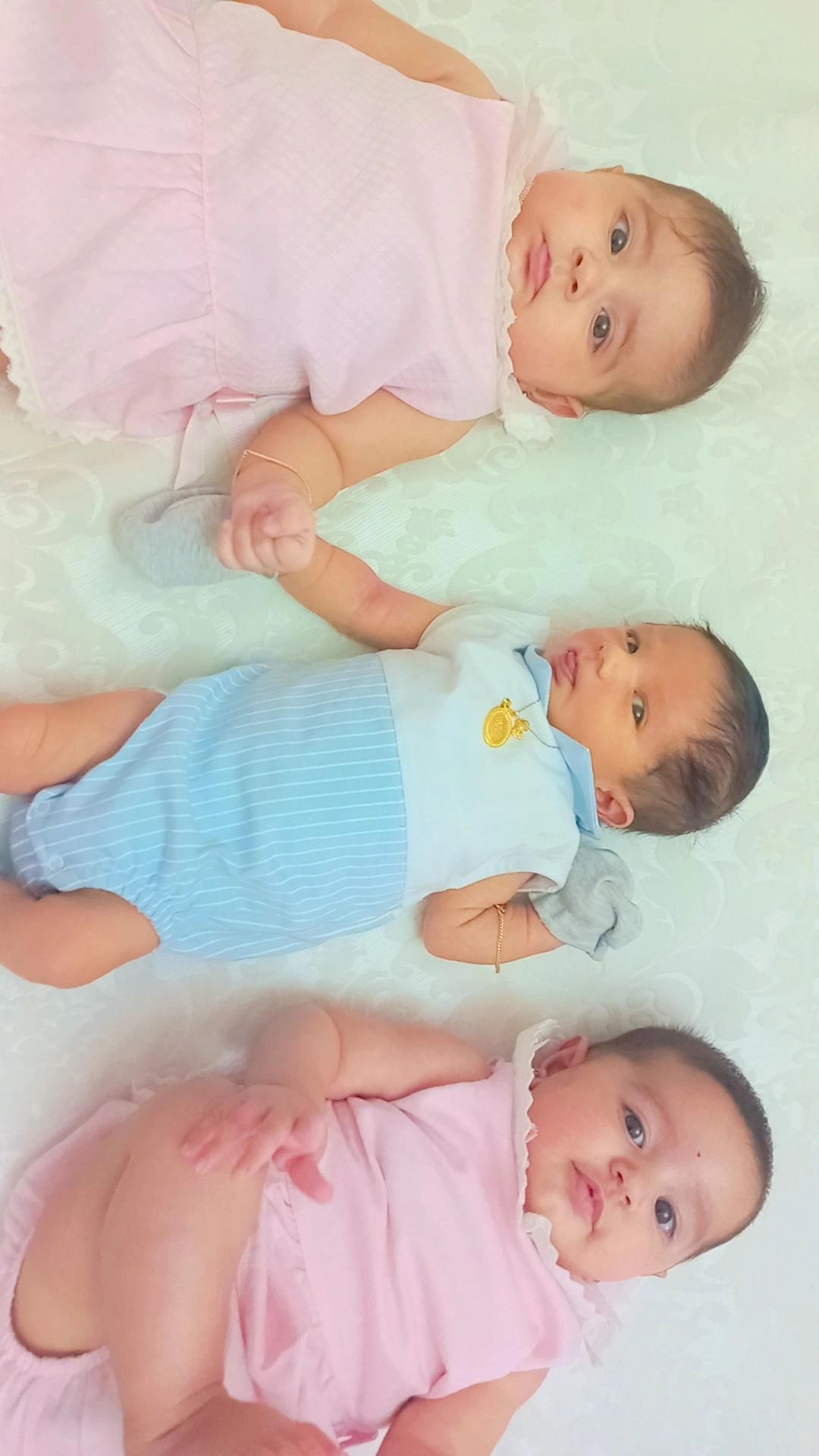 عشق آکای خجسته