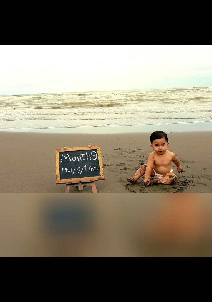 تخته-سیاه آوا مانیان