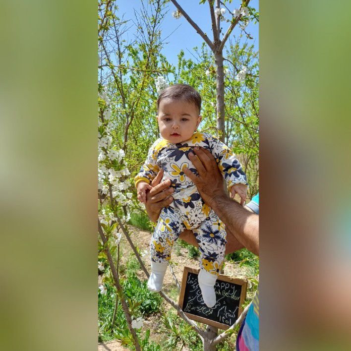 عکس سیزده بدر آوا مانیان