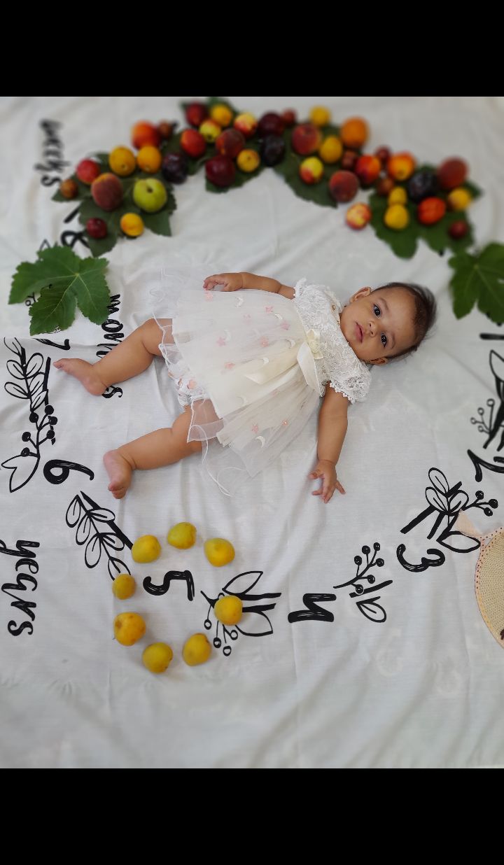 تم عکس تابستانی کودک نهال پورصمد