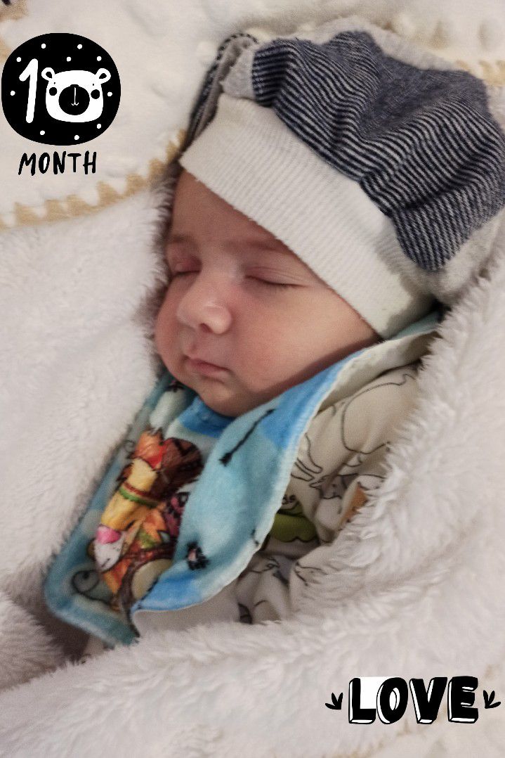 یک ماهگی نوزاد کیان سلیمانی