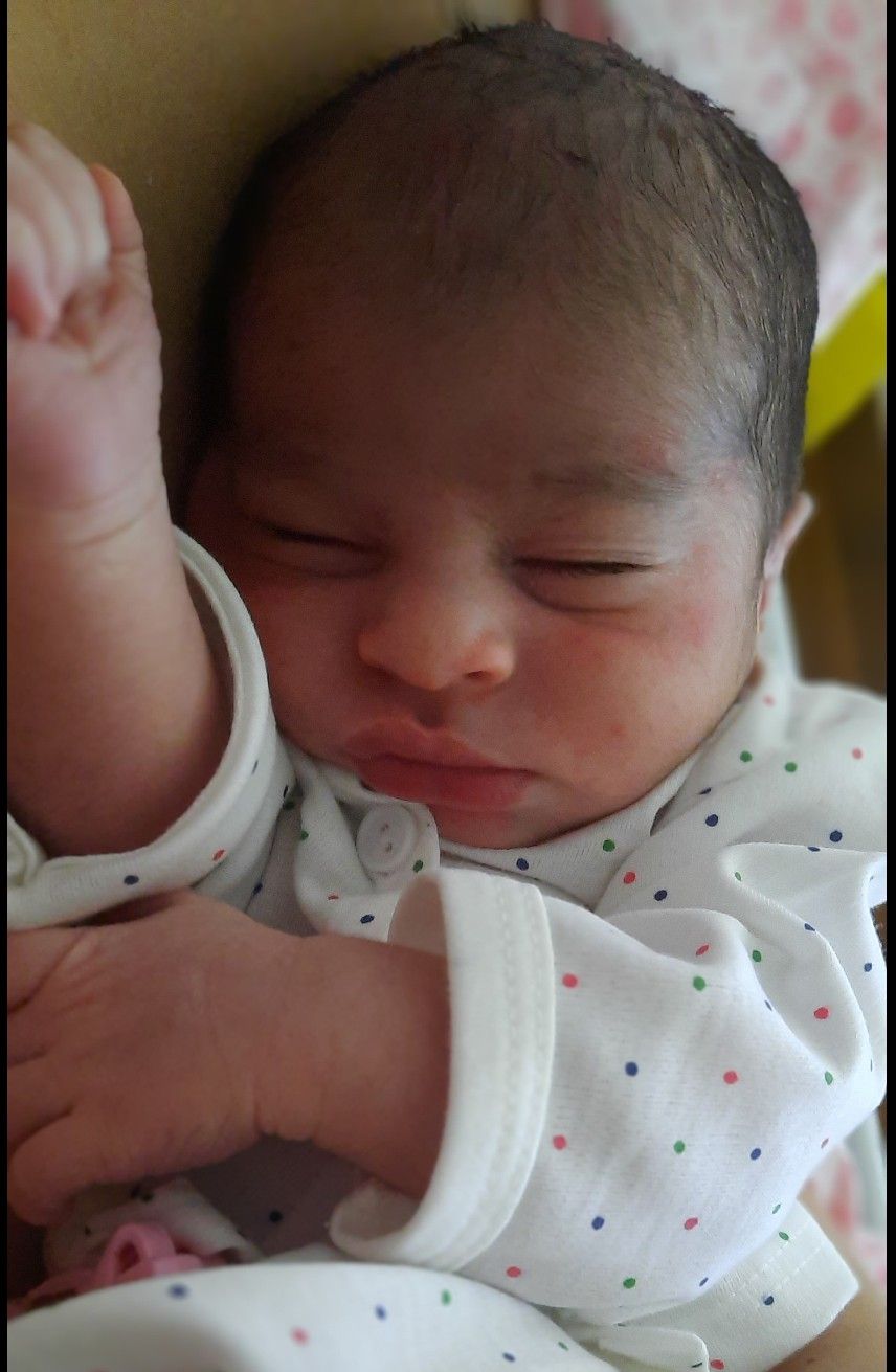 متولد شدن نوزاد مهراد