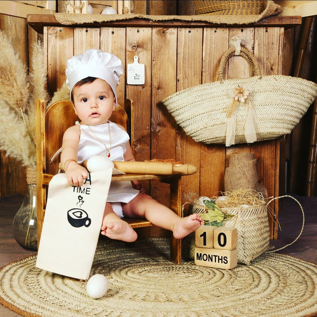 ده ماهگی نوزاد نلین