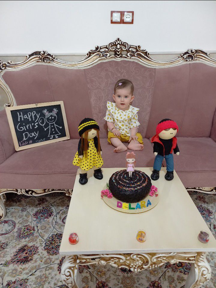 چشم-رنگی-مامان دل آرا دلیریان