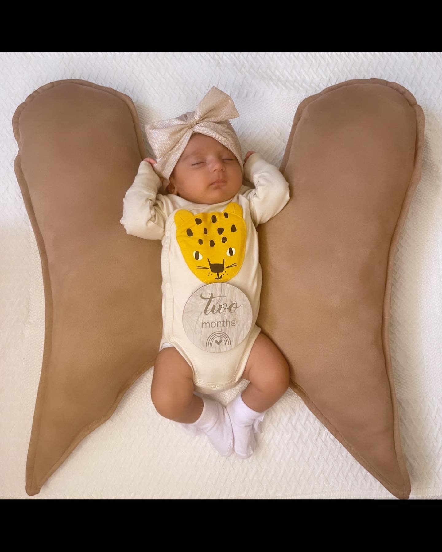 اولین خنده نوزاد دلوین فرامرزی