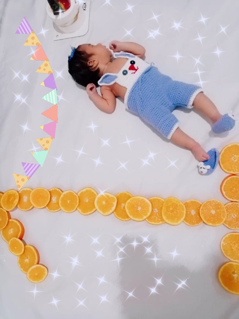 یک ماهگی نوزاد سلین قنواتی