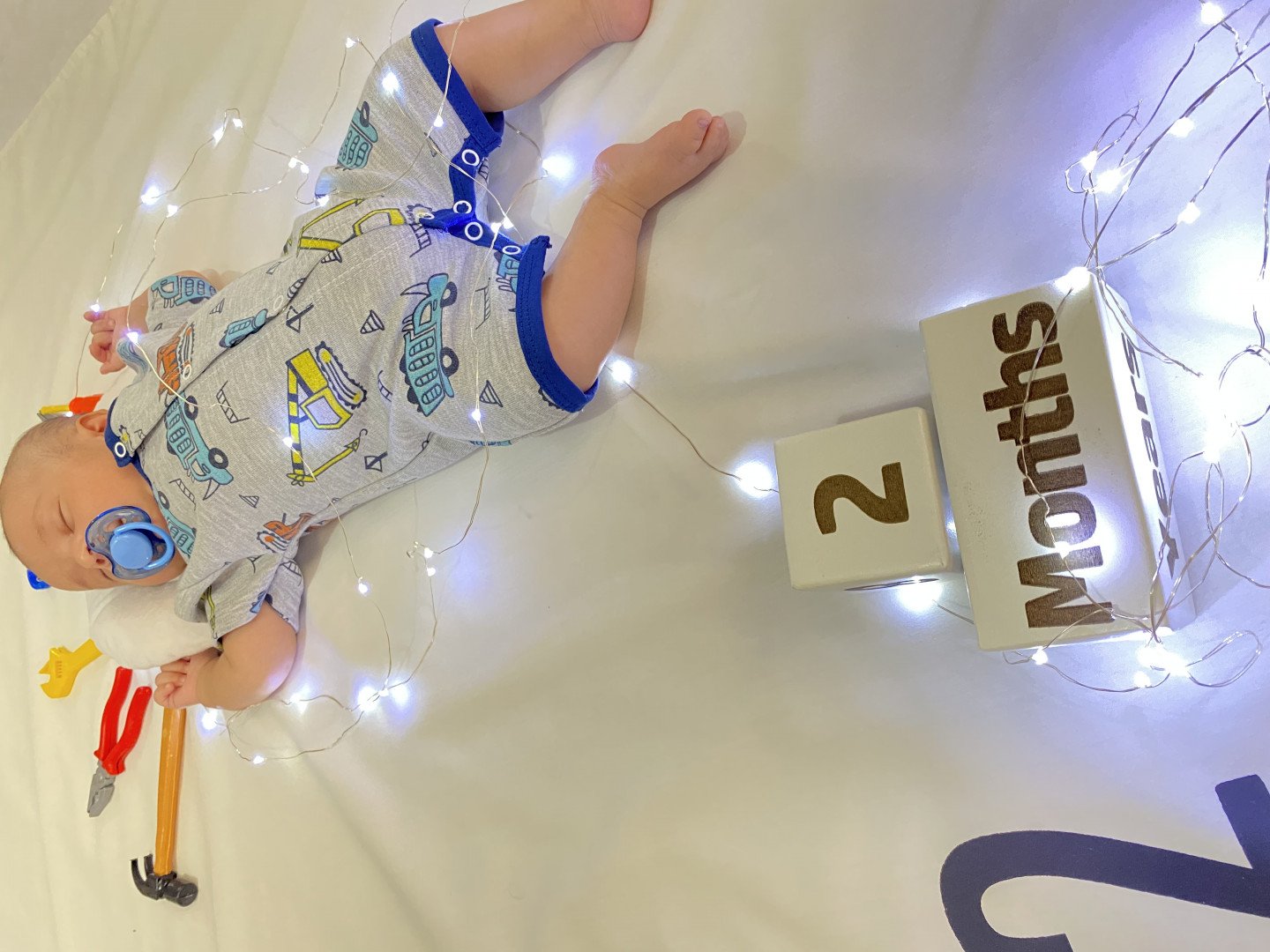 پارچه ماهگرد نوزاد طرح کلاسیک سام هدایت