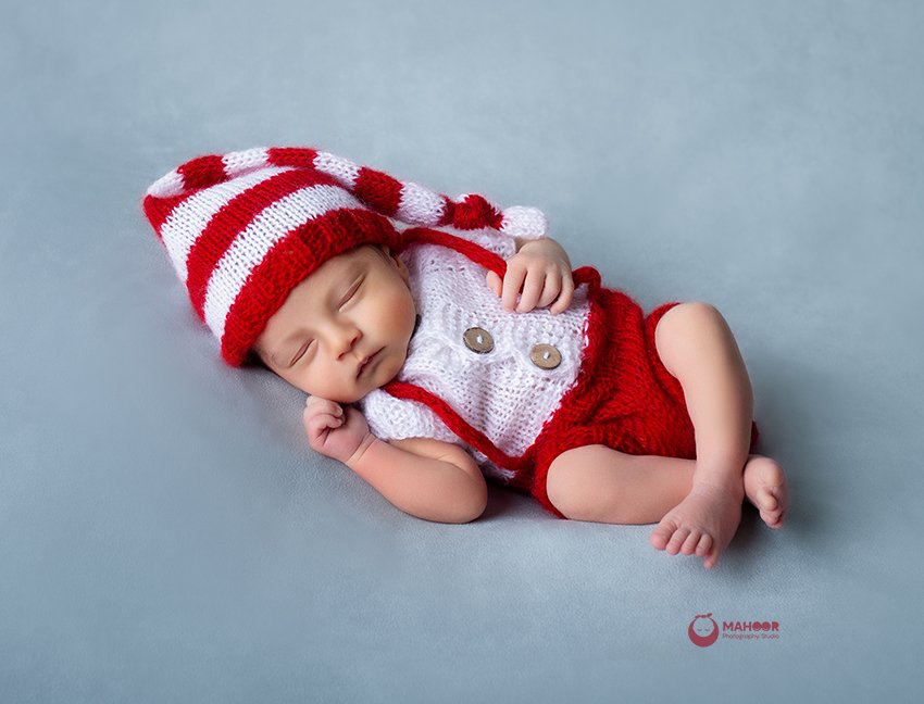 متولد شدن نوزاد یاسان نهنگ زاده