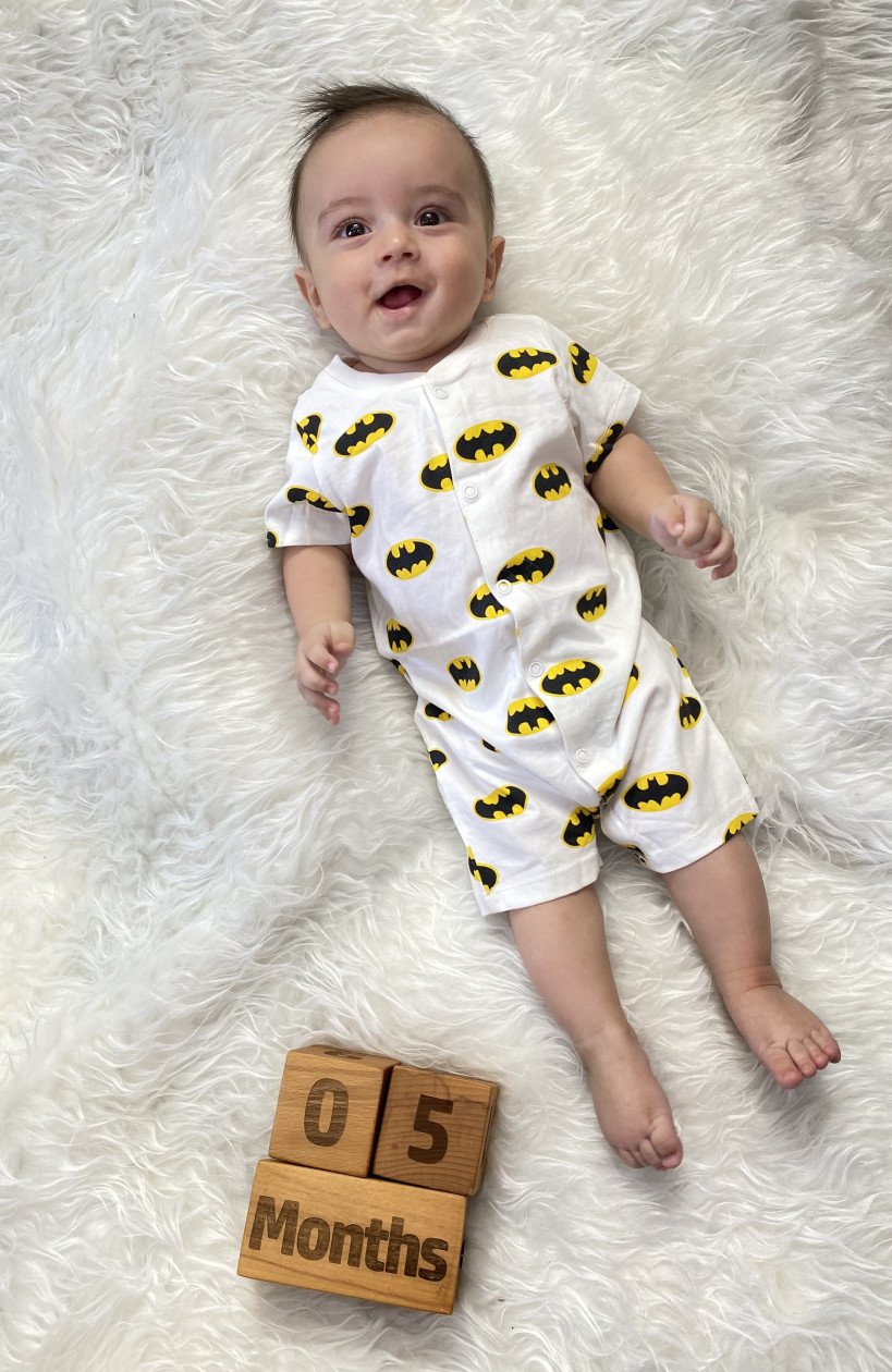 مکعب تاریخ شمار ویژه یاسان نهنگ زاده