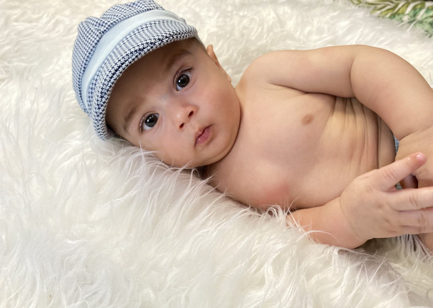 مکعب تاریخ شمار ویژه یاسان نهنگ زاده