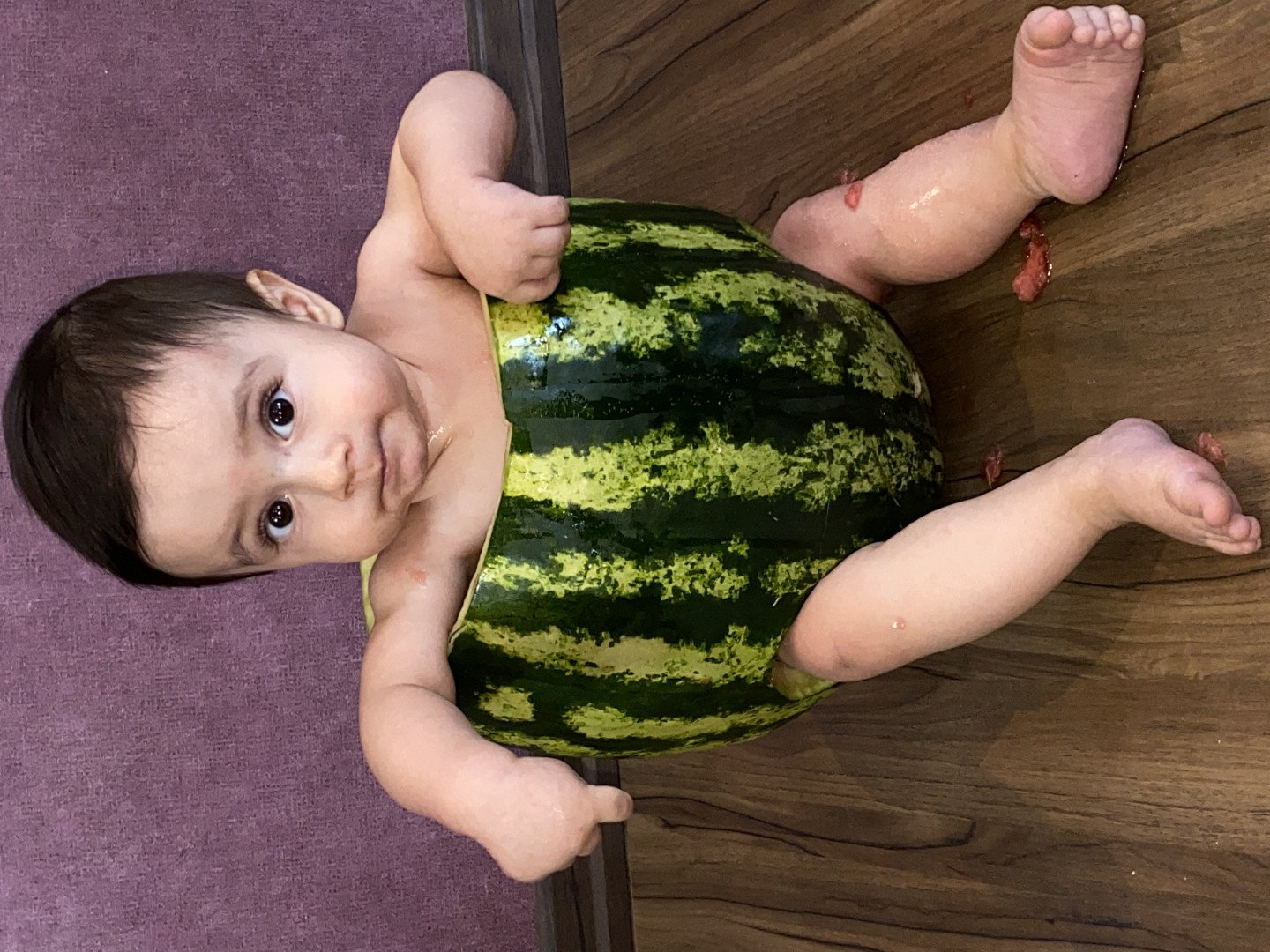 عکس نوزاد در سفر یاسان نهنگ زاده