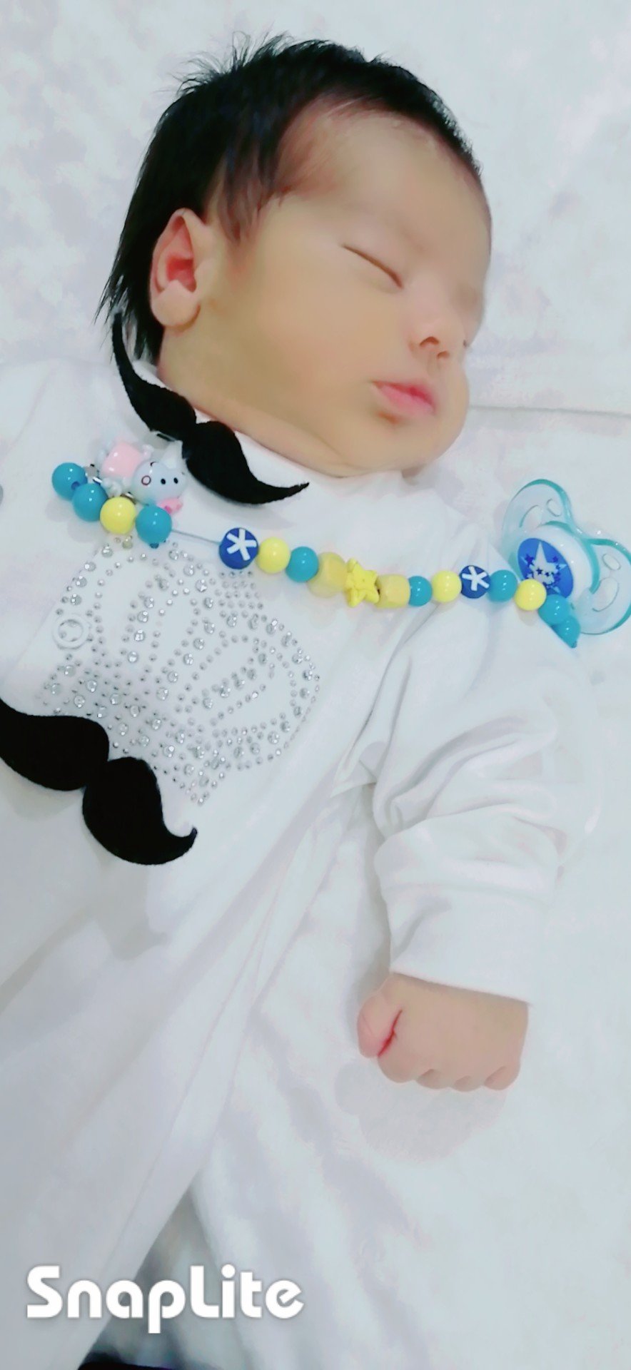 یک ماهگی نوزاد علیسان عباسی نجارزاده