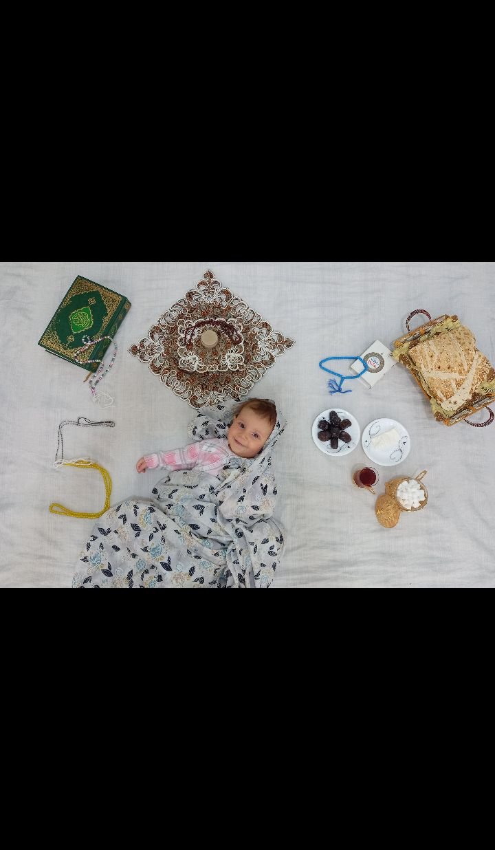 آلبوم-خاطرات-کودکی آوا