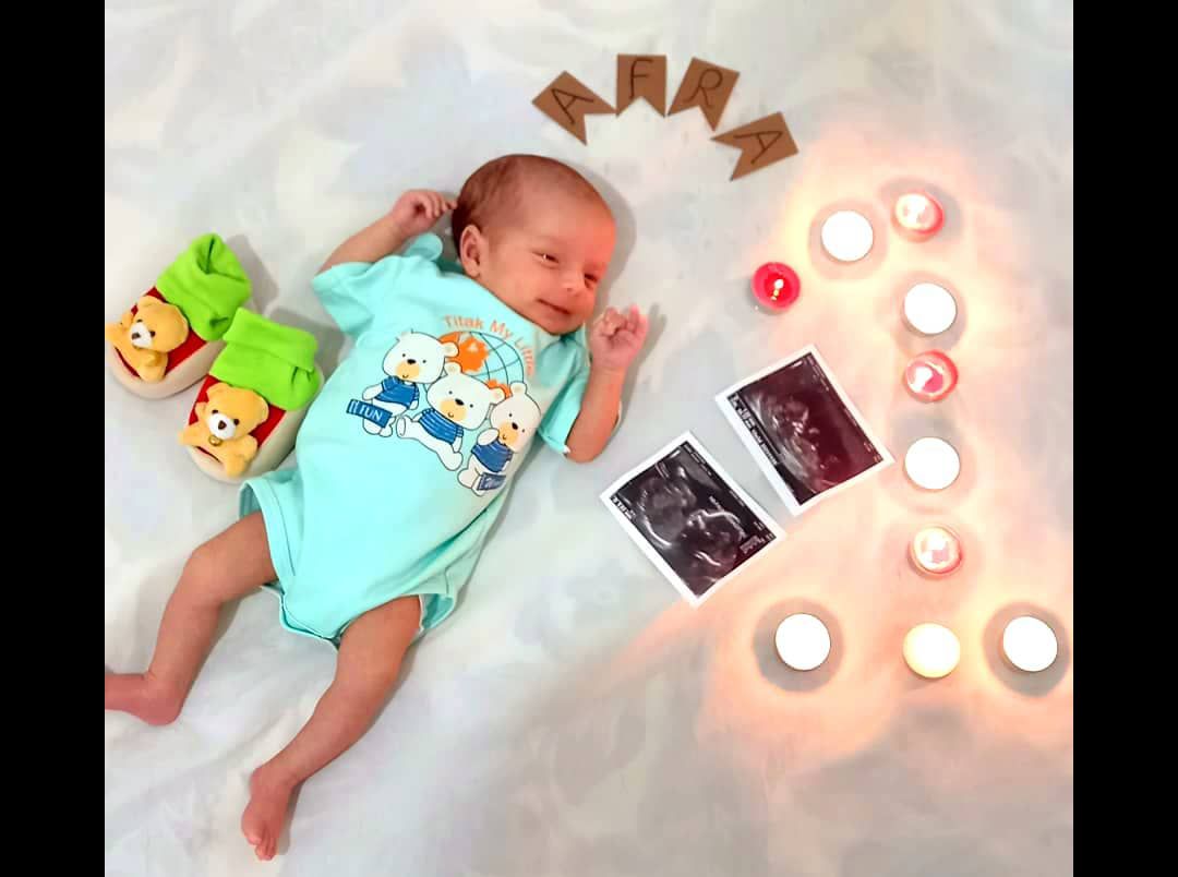 یک ماهگی نوزاد افرا فضلی